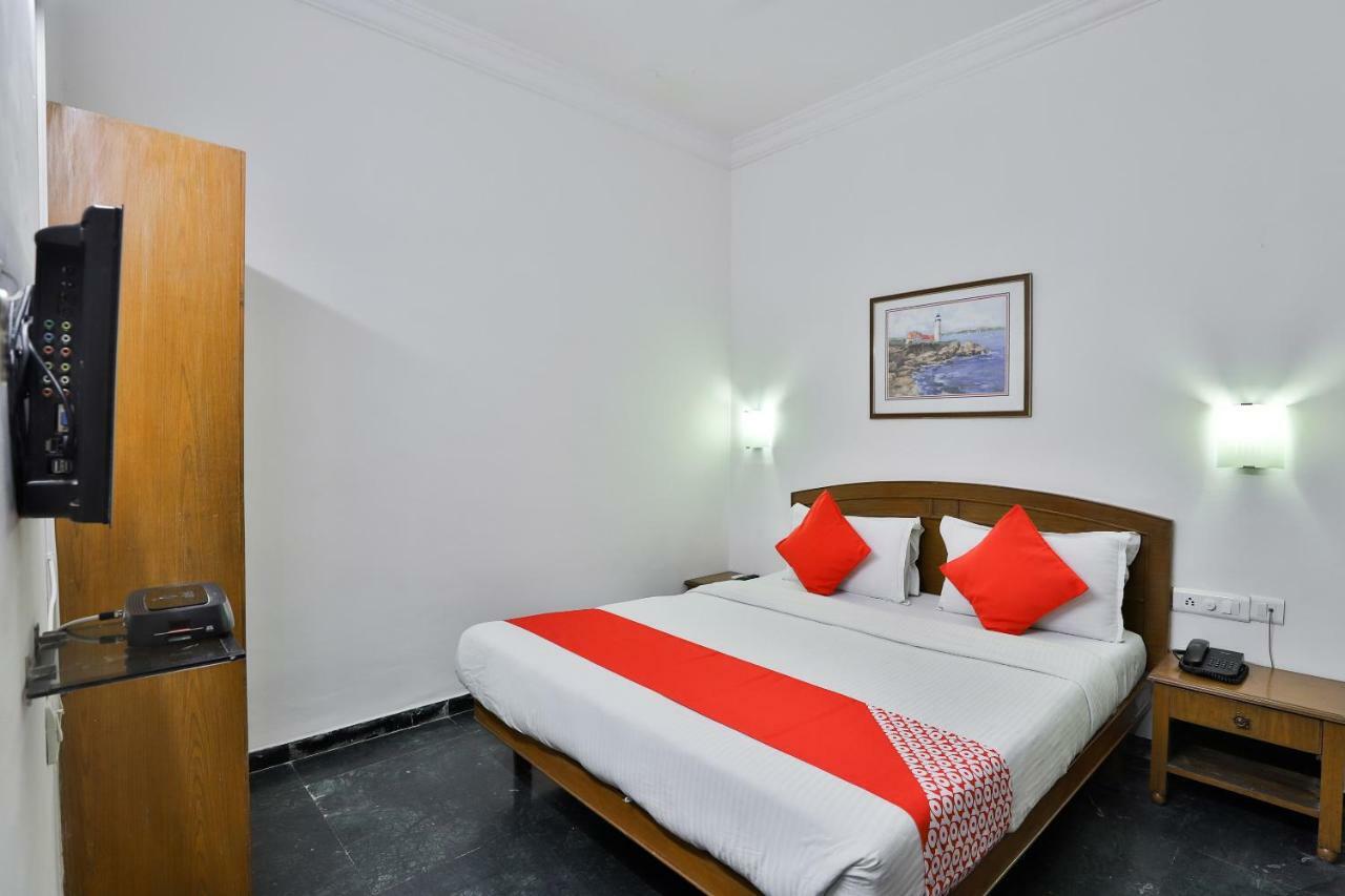 Hotel Chicago Ahmadábád Kültér fotó