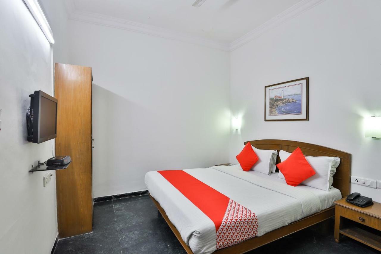 Hotel Chicago Ahmadábád Kültér fotó